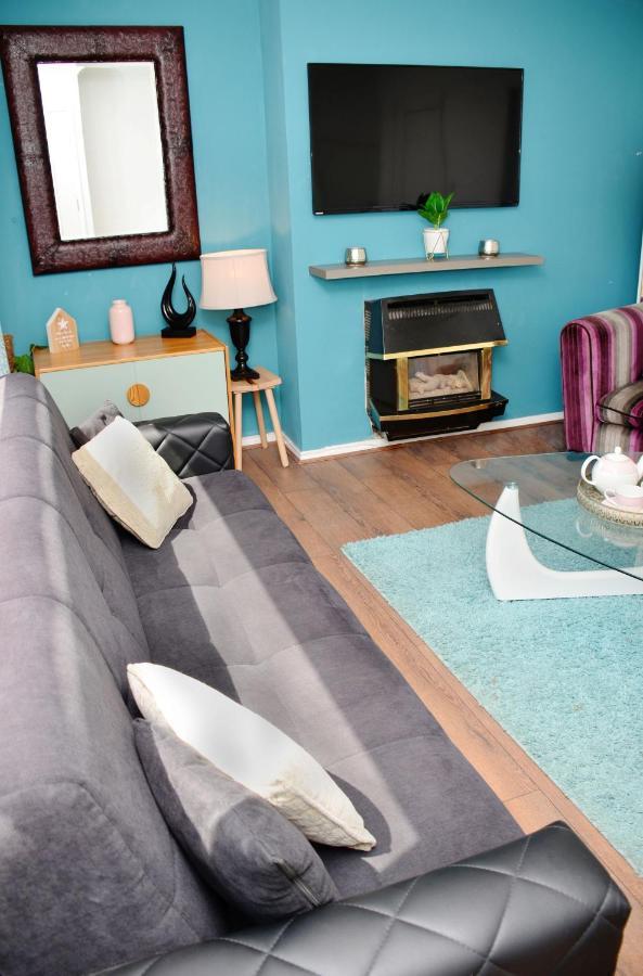 Sm Dreams Unlimited Serviced Accommodation- Stanwell-Staines-Heathrow Екстер'єр фото