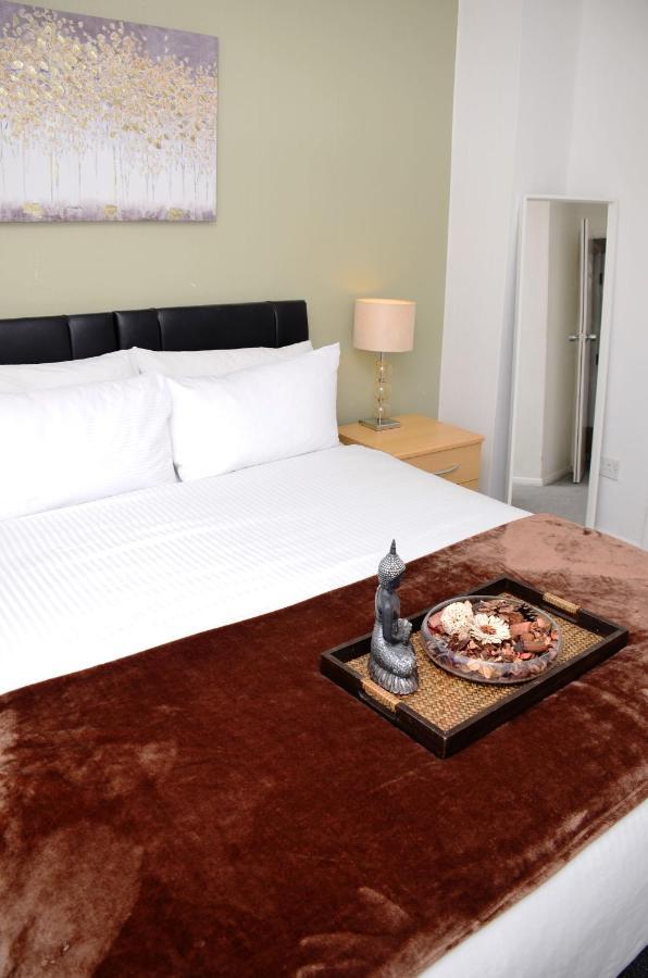Sm Dreams Unlimited Serviced Accommodation- Stanwell-Staines-Heathrow Екстер'єр фото