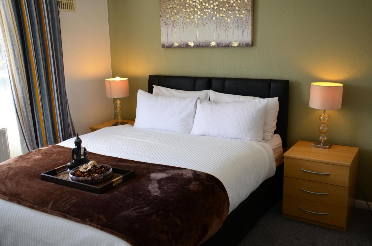 Sm Dreams Unlimited Serviced Accommodation- Stanwell-Staines-Heathrow Екстер'єр фото